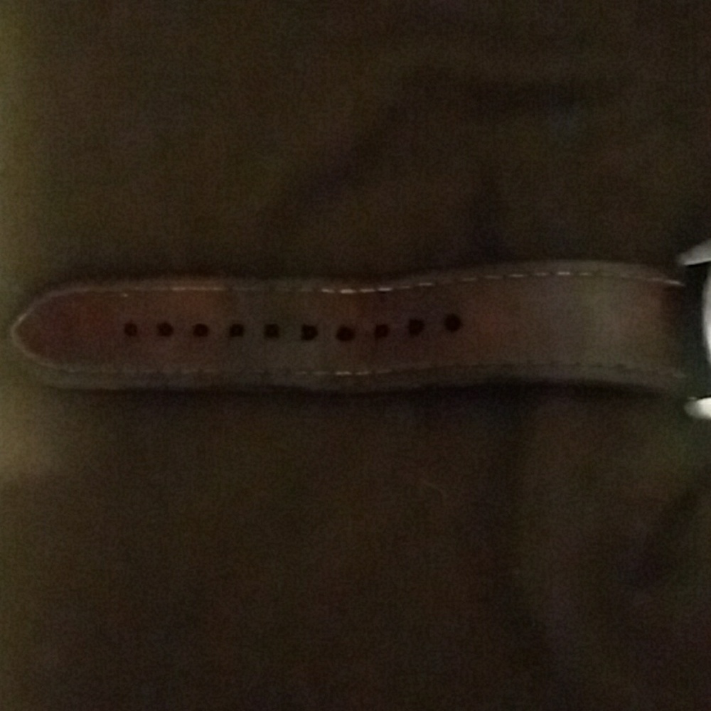 Watch - Picture 2 of 4